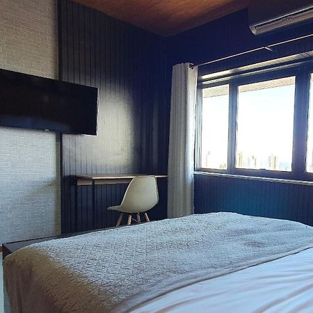 Lindo Studio Vista Mar Na Barra Com Piscina No Rooftop Do Edf, Proximo Ao Porto Da Barra 살바도르 외부 사진